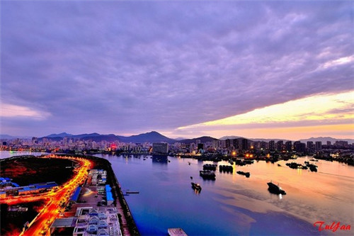 厦门 成都哪里好玩（厦门成都旅游必去景点）